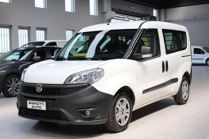 Usata Fiat Doblò 95 CV (69 kW) 2018 Bianco Monovolume