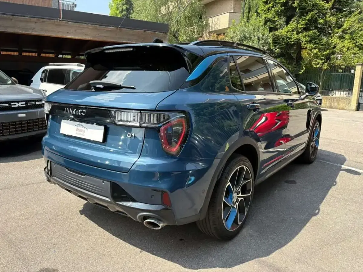 Usata Lynk & Co 01 179 CV (131 kW) 2022 Blu SUV