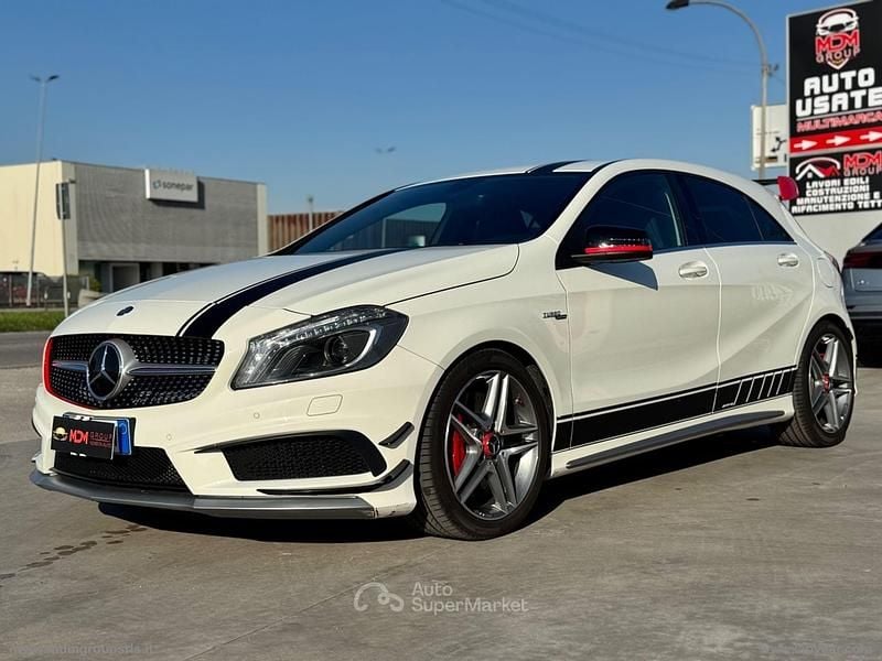 Bianco Usata 2015 Mercedes A45 AMG AMG Tre volumi | 24.500 € (Ottimo prezzo) - Immagine 1/4