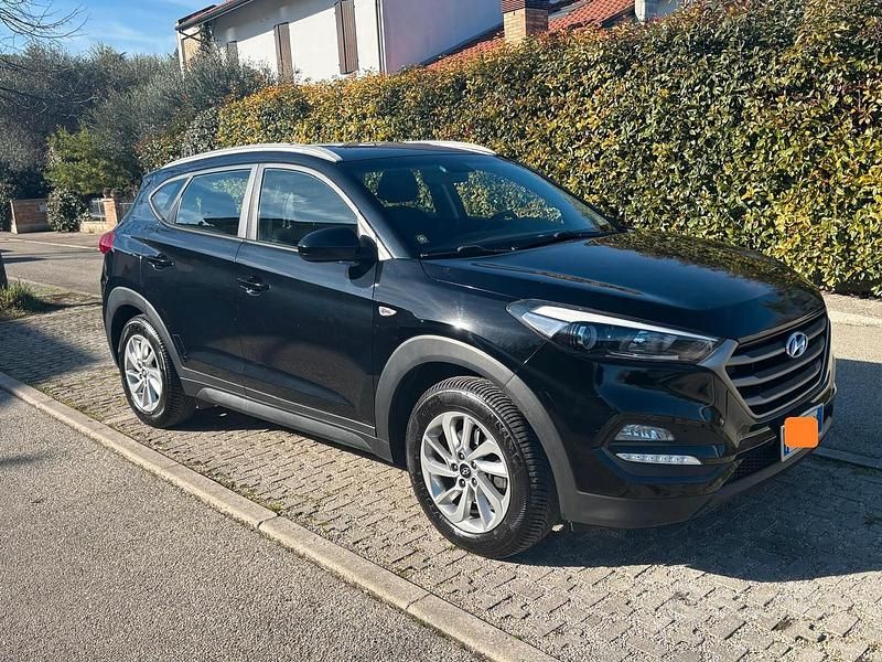 Usata Hyundai Tucson Comfort 116 CV (85 kW) 2018 Nero SUV