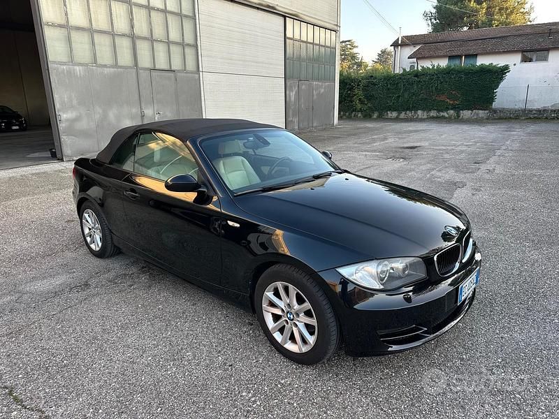 Usata BMW 120 Cabriolet Efficient Dynamics 177 CV (130 kW) 2010 Other Cabrio