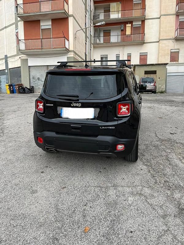 Usata Jeep Renegade Limited 120 CV (88 kW) 2019 Nero SUV