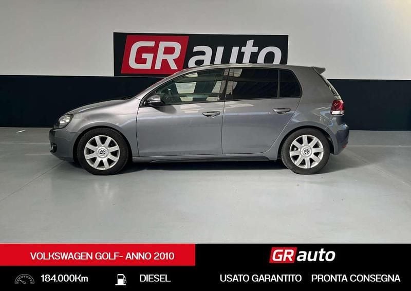 Grigio Usata 2010 VW Golf VI Highline Tre volumi | 6500 € (Buon prezzo) - Immagine 1/4