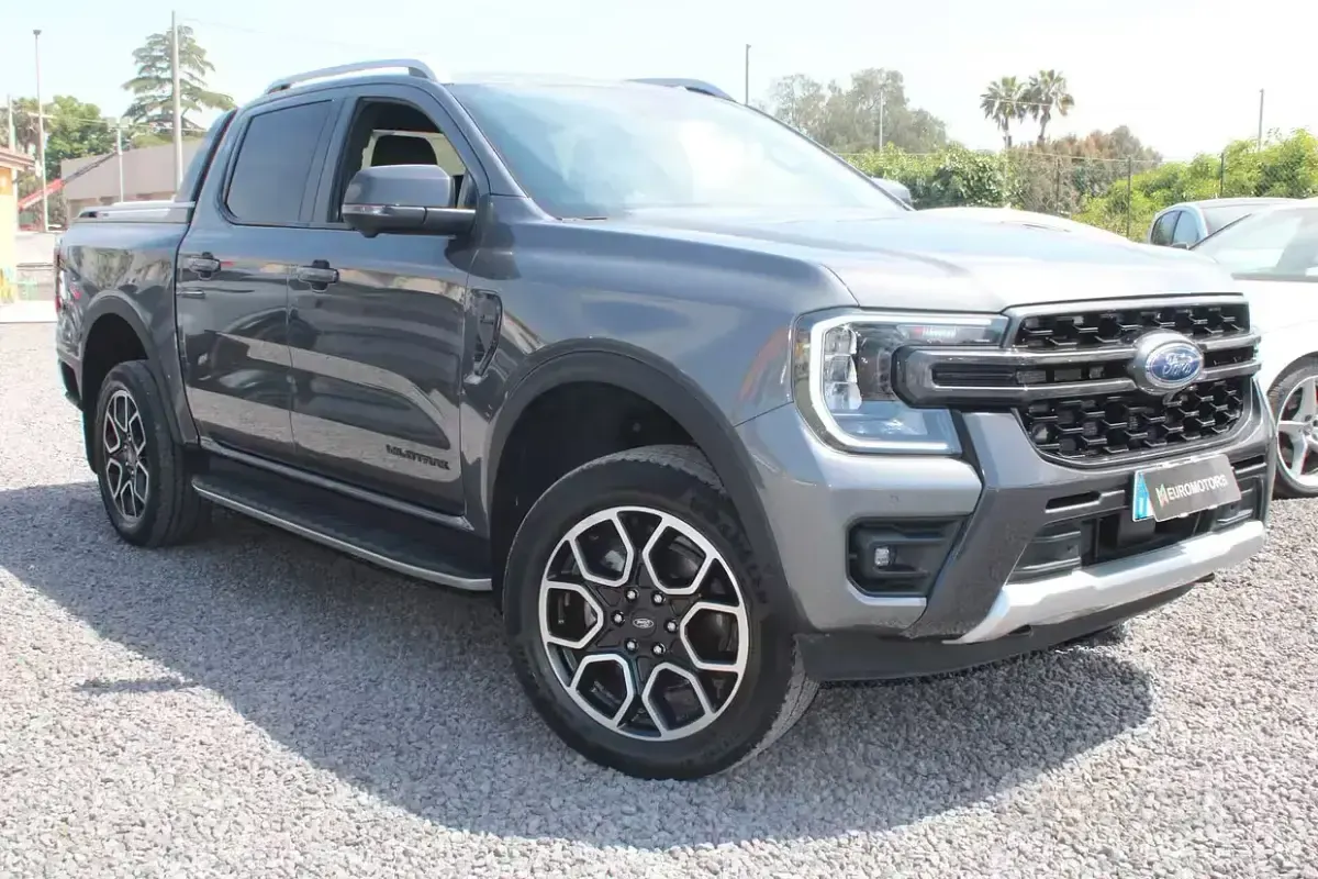 Usata Ford Ranger Wildtrack 205 CV (150 kW) 2024 Grigio Pick-up