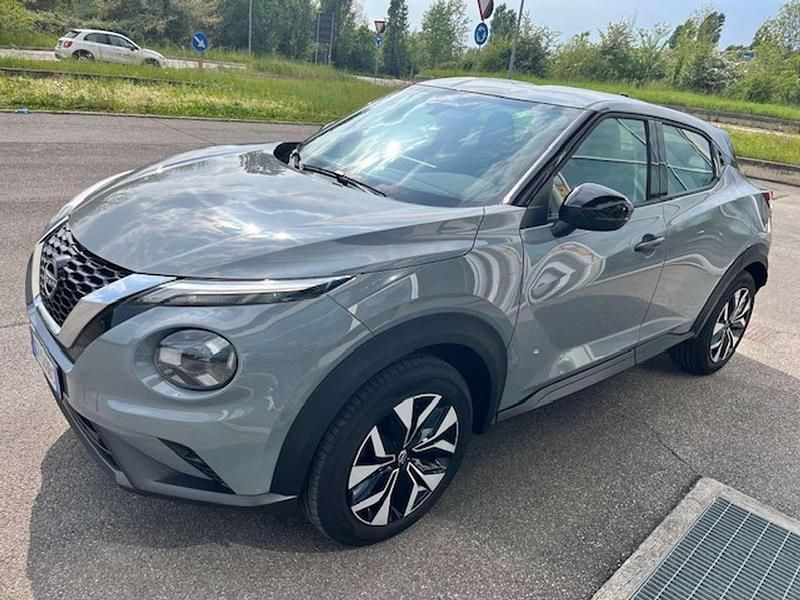 Usata Nissan Juke Acenta 114 CV (83 kW) 2025 Ceramic grey SUV