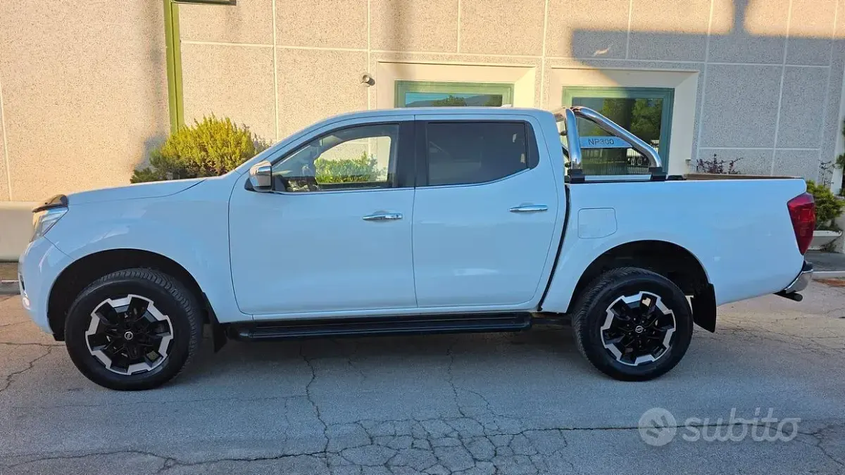 Usata Nissan Navara Visia 163 CV (119 kW) 2021 Other Pick-up