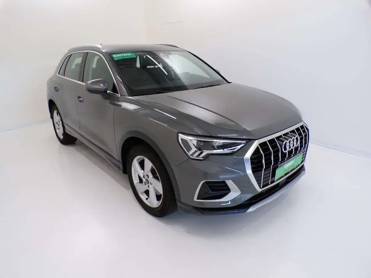 Usata Audi Q3 Business 150 CV (110 kW) 2022 Grigio montagna SUV