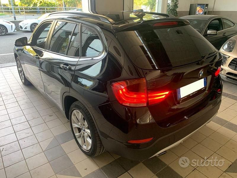Usata BMW X1 143 CV (105 kW) 2014 Nero SUV