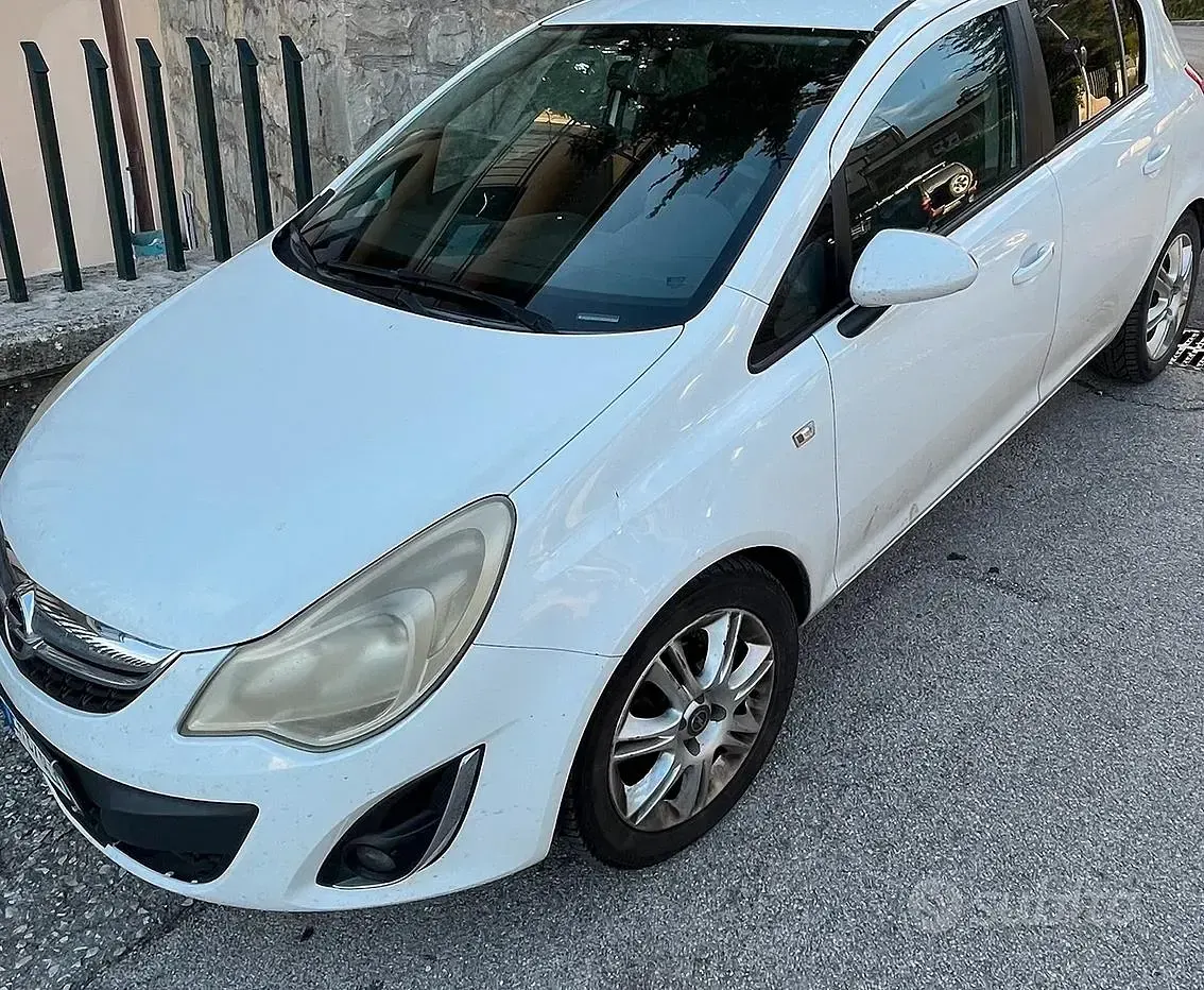 Usado Opel Corsa 85 HP (62 kW) 2012 Branco Citadino