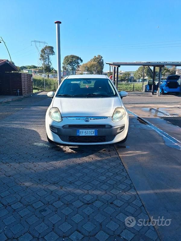 Usata Fiat Punto Evo 95 CV (69 kW) 2010 Bianco Utilitaria
