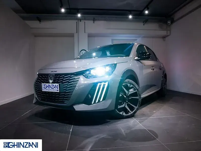 Usata Peugeot 208 GT 136 CV (100 kW) 2025 Grigio selenium Utilitaria