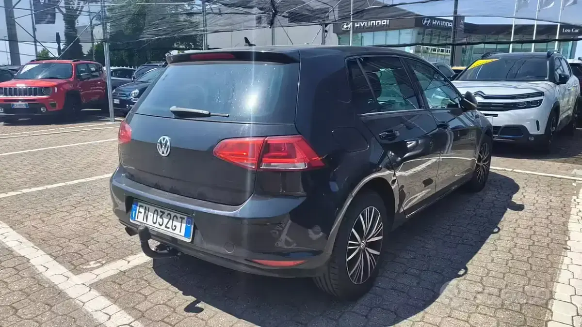 Usata VW Golf VII 110 CV (80 kW) 2017 Berlina