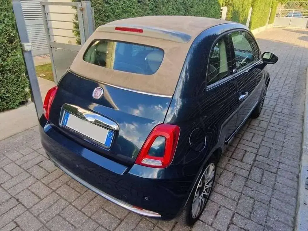 Usata Fiat 500 Lounge 69 CV (50 kW) 2015 Blu/azzurro Utilitaria