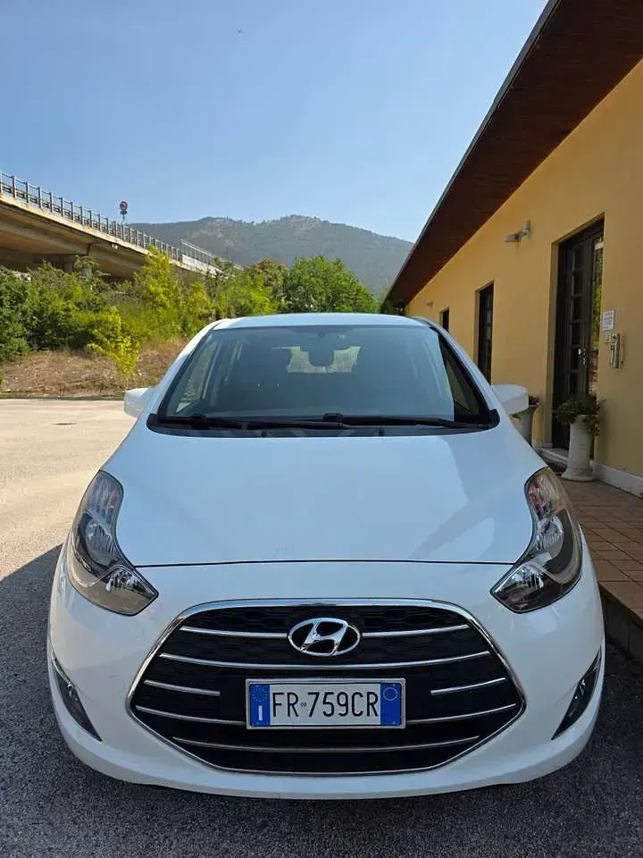 Usata Hyundai ix20 87 CV (63 kW) 2018 Bianco Utilitaria