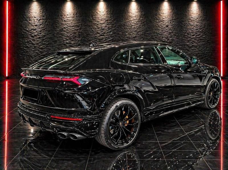 Usata Lamborghini Urus 650 CV (478 kW) 2021 Nero SUV