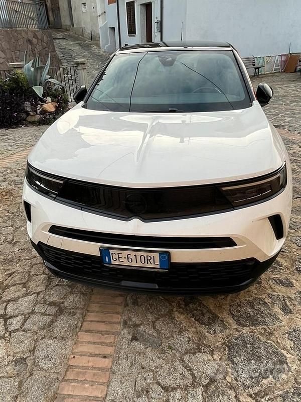 Usata Opel Mokka GS Line 110 CV (80 kW) 2022 Bianco SUV