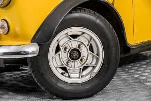 Usata Innocenti Mini 67 CV (49 kW) 1974 Giallo Utilitaria