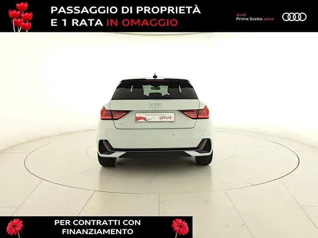 Usata Audi A1 S-Line 150 CV (110 kW) 2024 Bianco ghiaccio metallizzato SUV