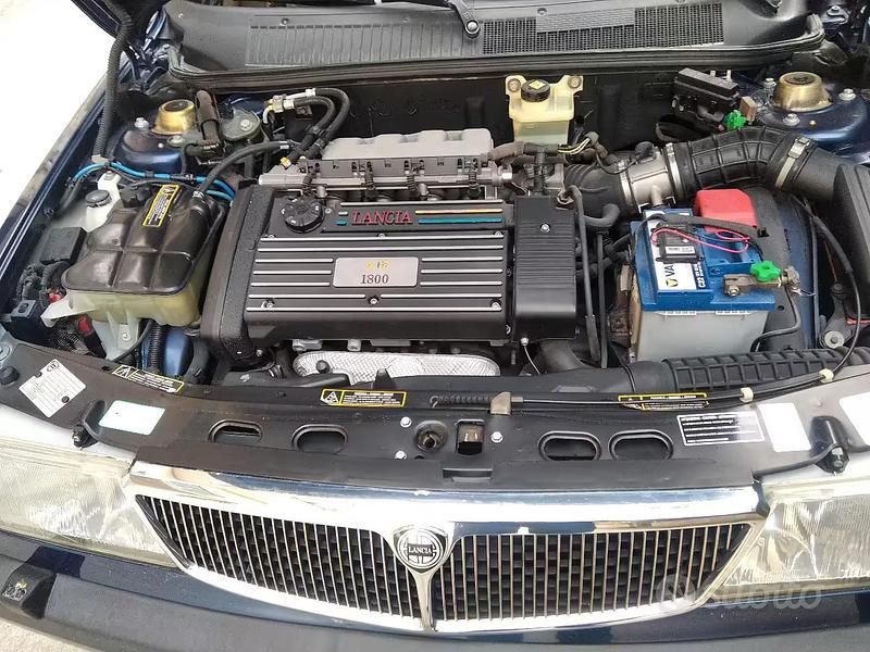 Usata Lancia Dedra 1996 Blu Berlina