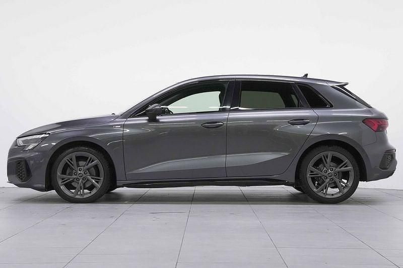 Usata Audi A3 Sportback S-Line 150 CV (110 kW) 2023 Grigio Utilitaria