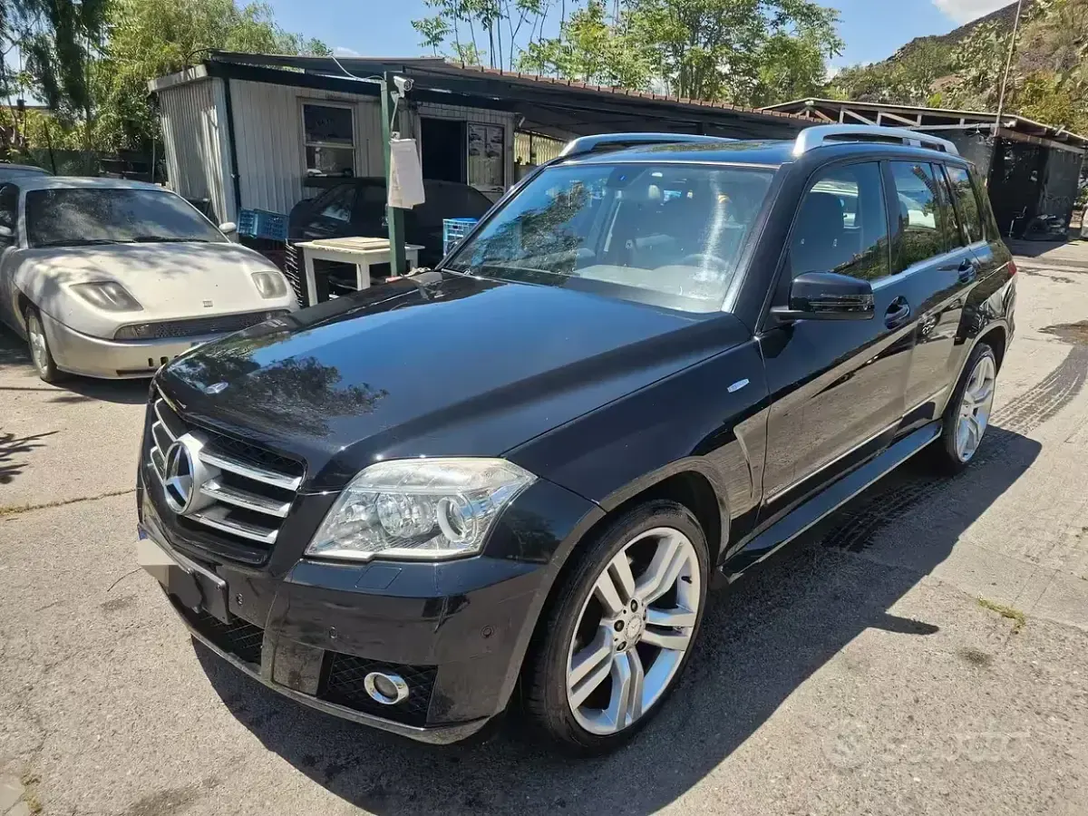 Usata Mercedes GLK220 170 CV (125 kW) 2009 Nero SUV