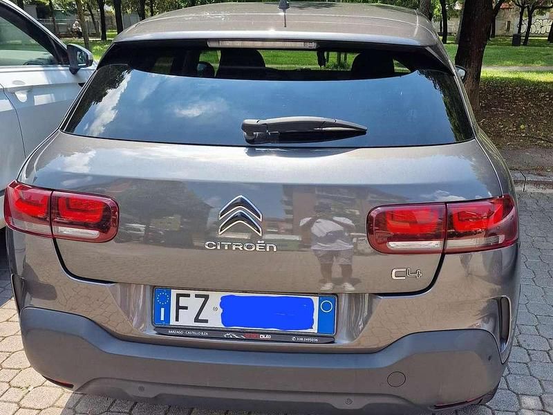 Usata Citroën C4 PureTech 131 CV (96 kW) 2019 Grigio SUV