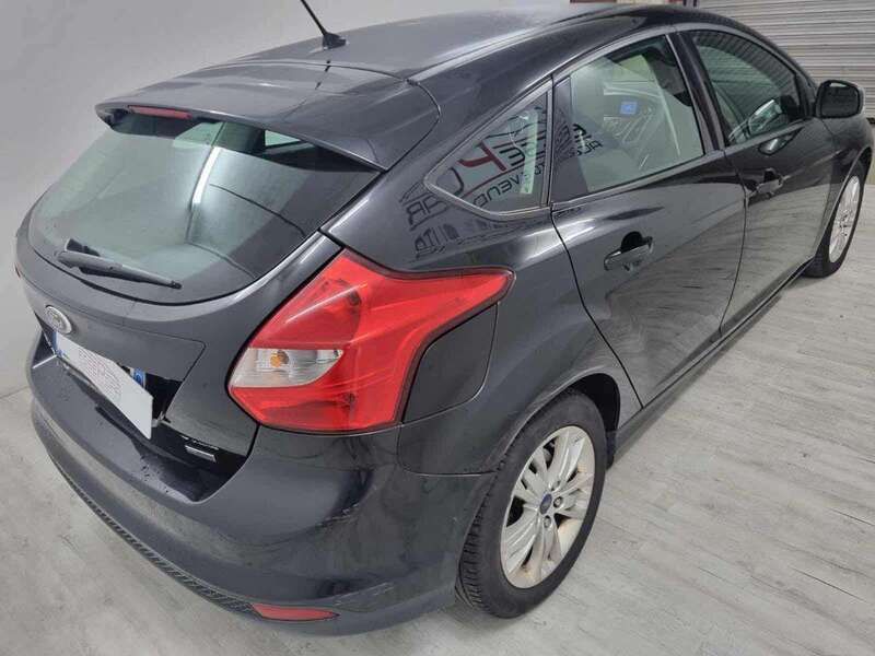 Usata Ford Focus Titanium 95 CV (69 kW) 2011 Nero Berlina