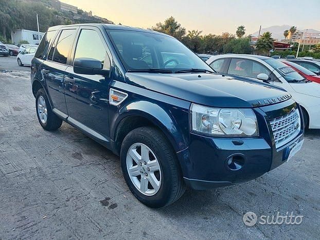 Blu Usata 2009 Land Rover Freelander 2 SUV | 7500 € - Immagine 1/4