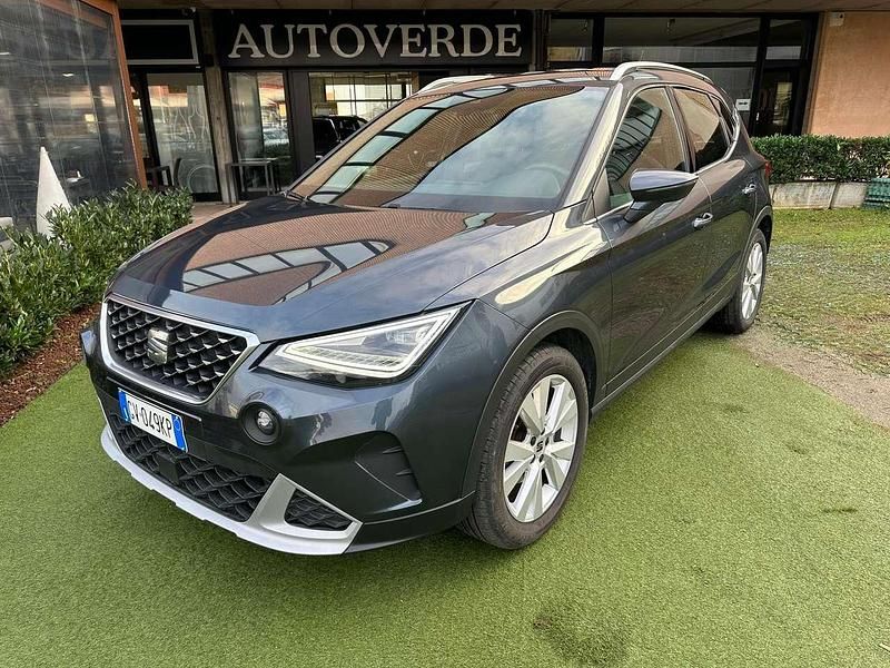 Grigio Usata 2024 Seat Arona Xperience SUV | 18.200 € (Buon prezzo) - Immagine 1/4