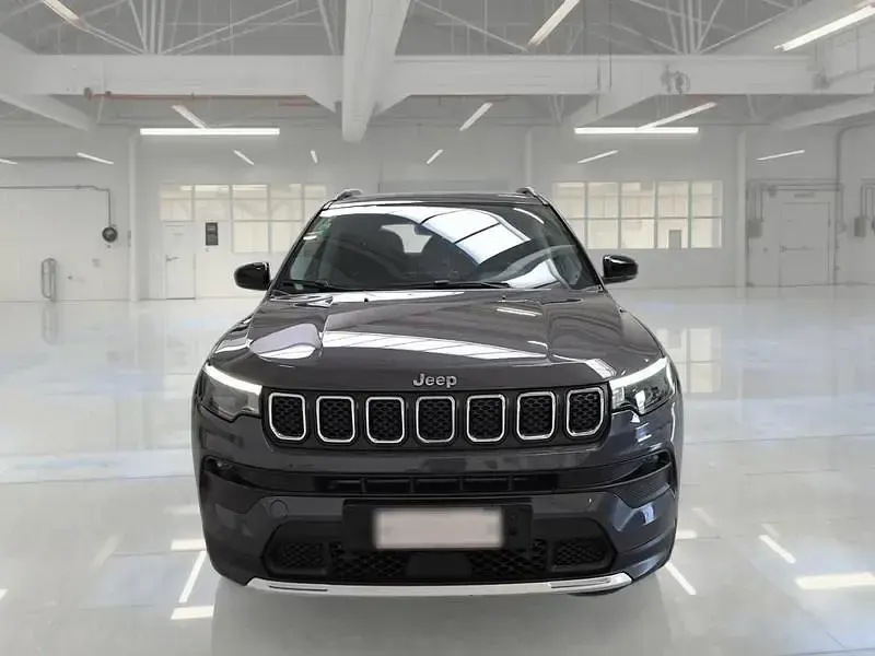 Usata Jeep Compass Limited 131 CV (96 kW) 2022 Grigio SUV
