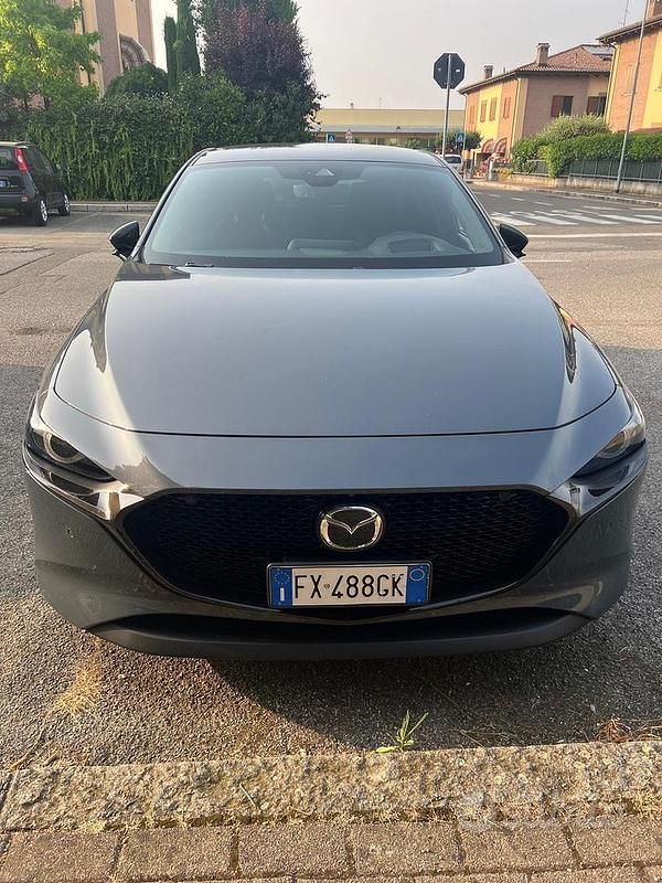 Usata Mazda 3 2018 Grigio Berlina