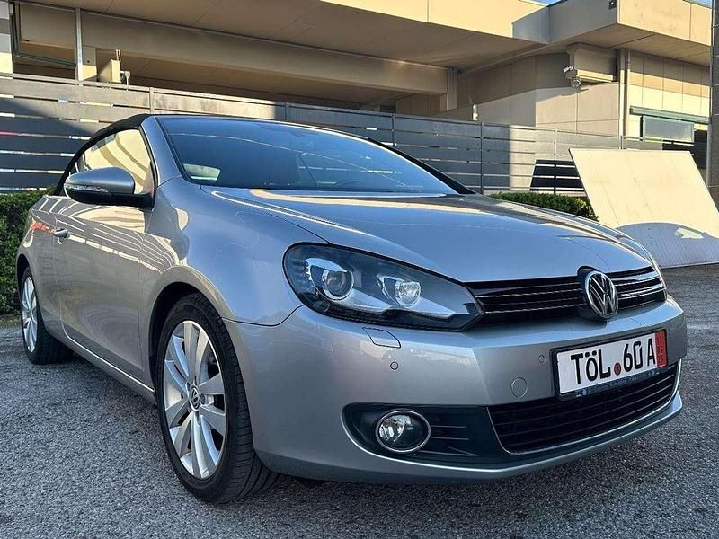 Usata VW Golf 160 CV (117 kW) 2011 Grigio chiaro Cabrio