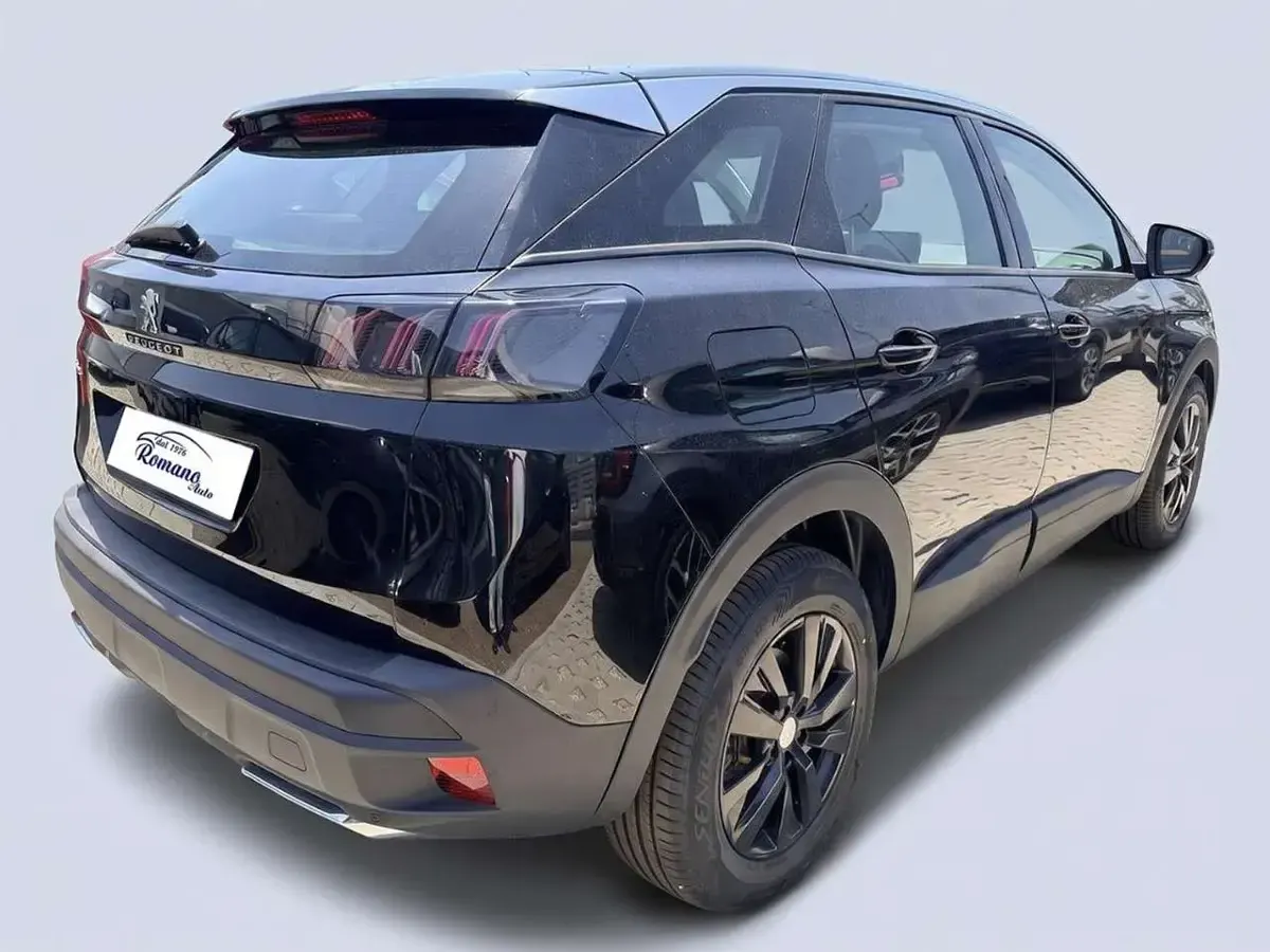 Usata Peugeot 3008 Business-Line 131 CV (96 kW) 2021 Nero SUV