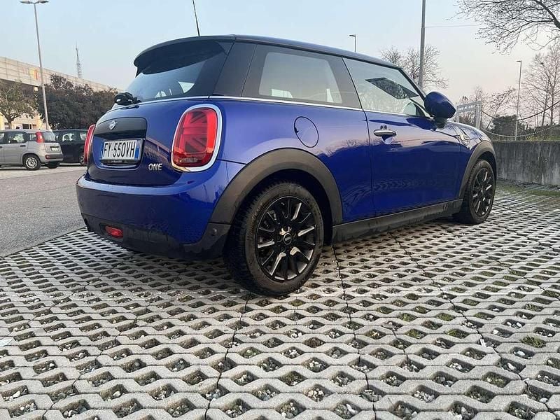 Usata Mini ONE 75 CV (55 kW) 2019 Utilitaria