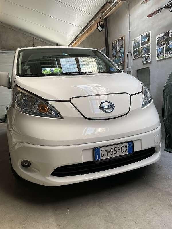 Usata Nissan Evalia 80 kW (109 CV) 2023 Monovolume