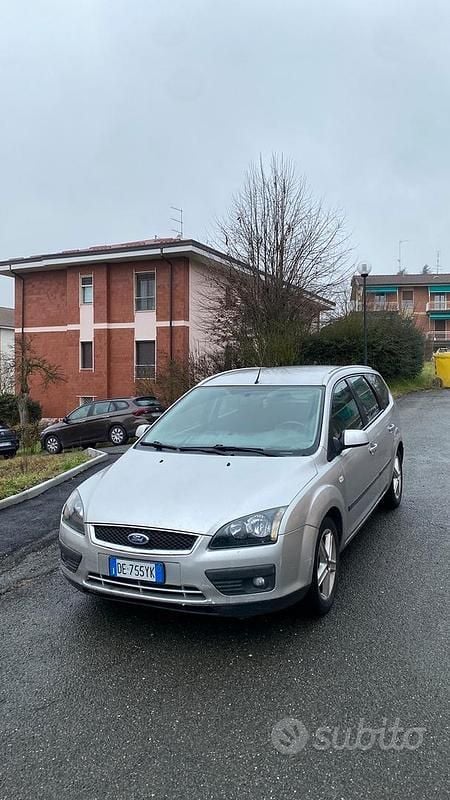 Usata Ford Focus 2007 Grigio Station wagon