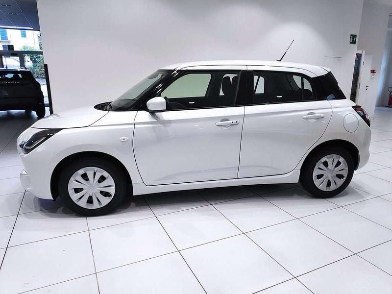 Usata Suzuki Swift 90 CV (66 kW) 2024 Bianco Utilitaria