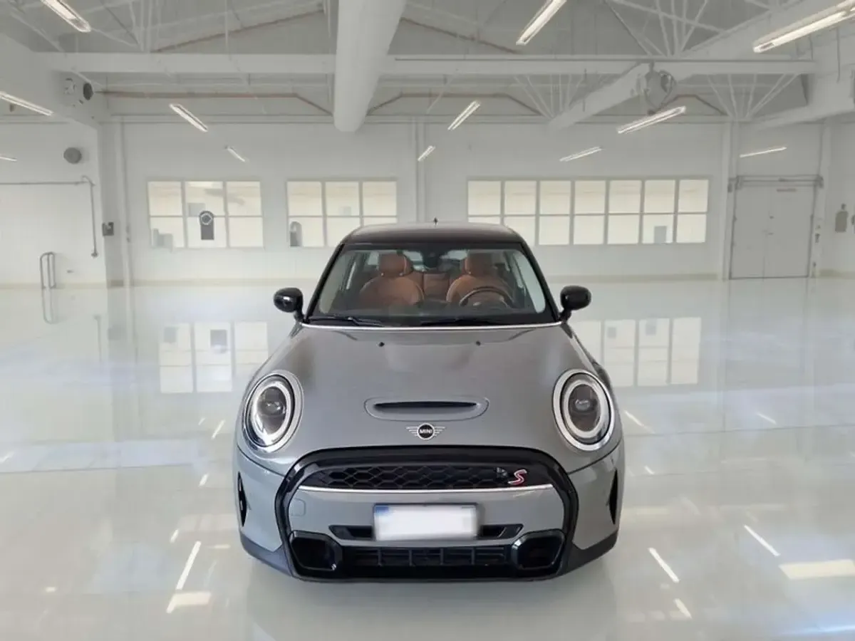 Usata Mini Cooper S Classic 178 CV (130 kW) 2021 Grigio Utilitaria