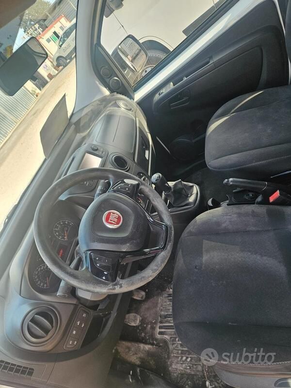 Usata Fiat Fiorino 95 CV (69 kW) 2018 Bianco Monovolume