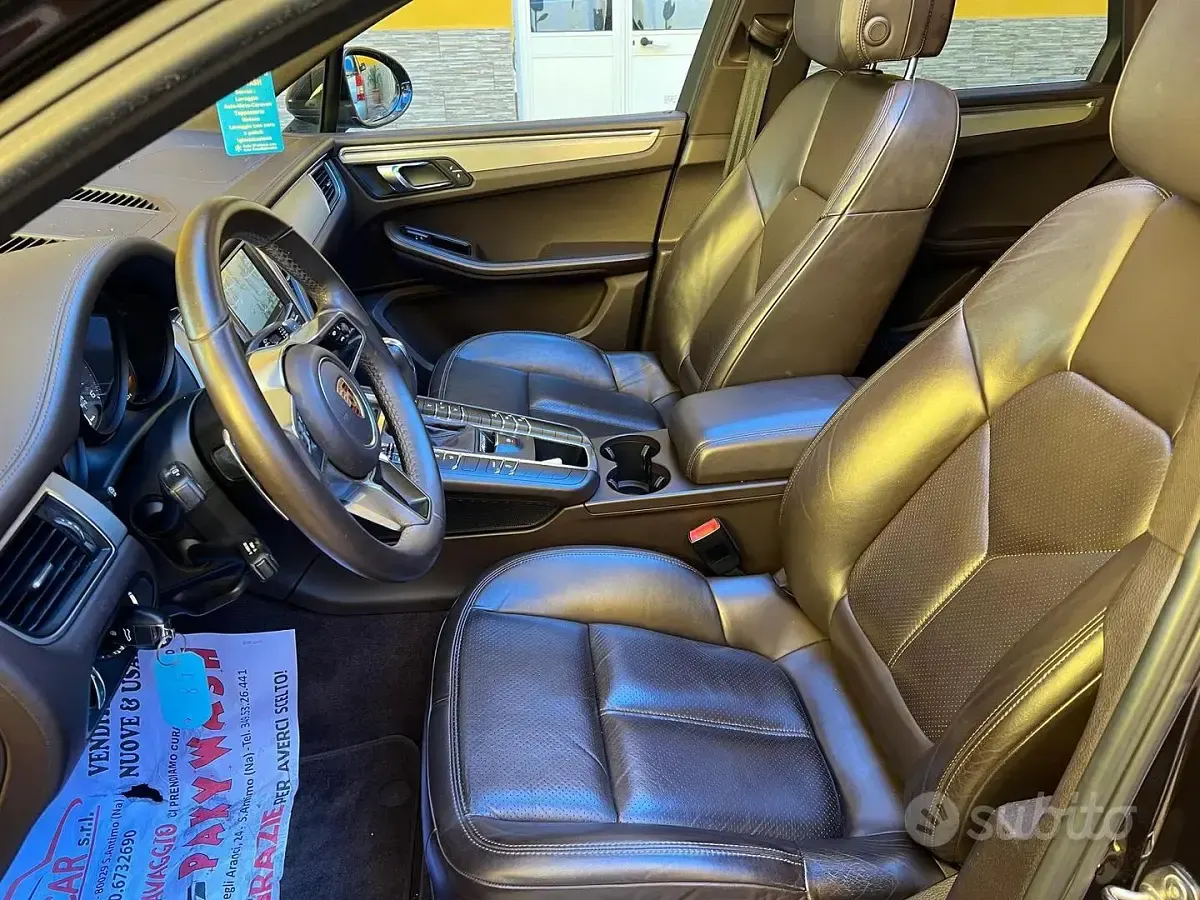 Usata Porsche Macan S 250 CV (183 kW) 2015 Marrone SUV