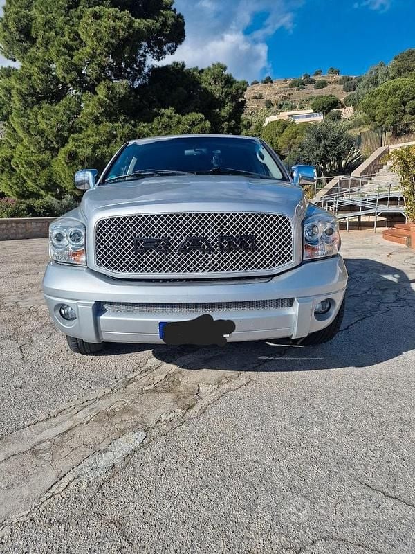 Käytetty Dodge Ram 2025 Harmaa Nouto