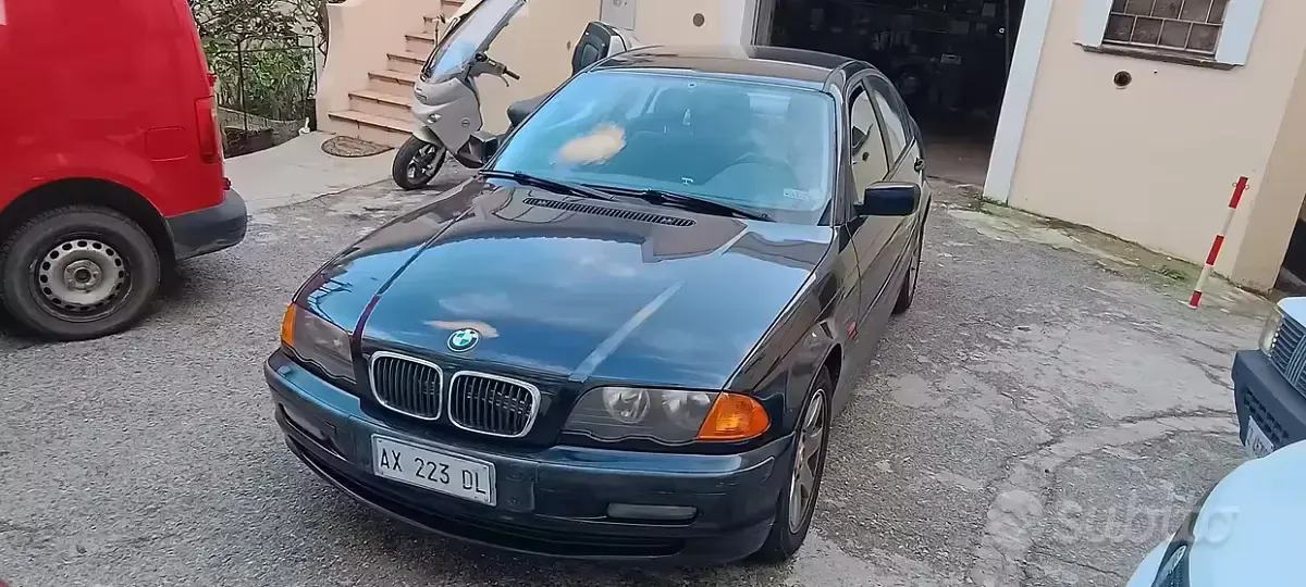 Usata BMW 318 118 CV (86 kW) 1998 Bluazzurro Berlina