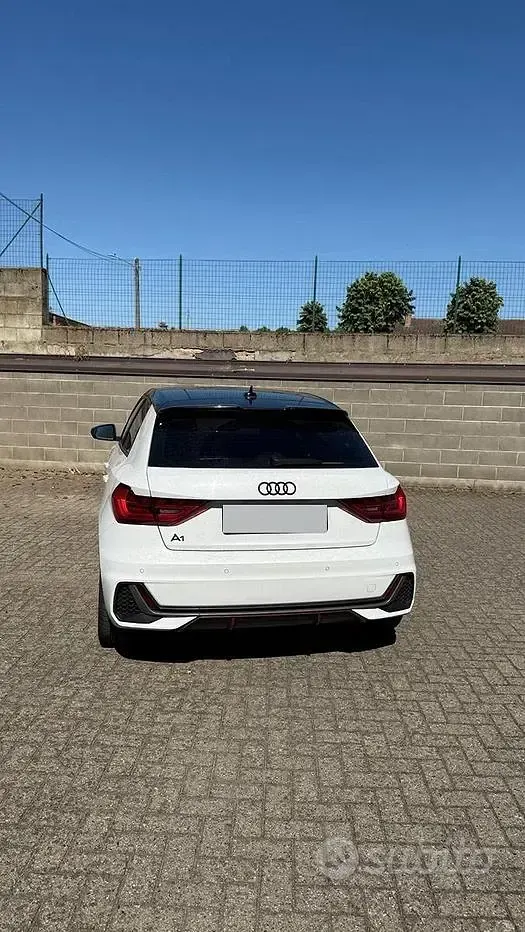 Usata Audi A1 Sportback Ambiente 95 CV (69 kW) 2019 Bianco Utilitaria