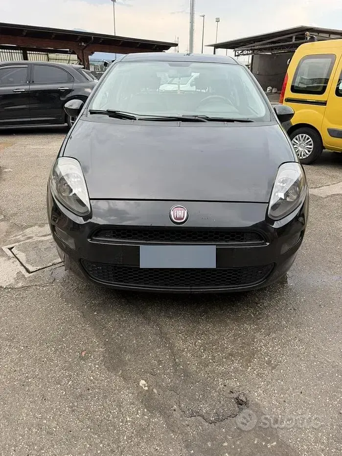 Usata Fiat Punto Evo 95 CV (69 kW) 2012 Nero Utilitaria