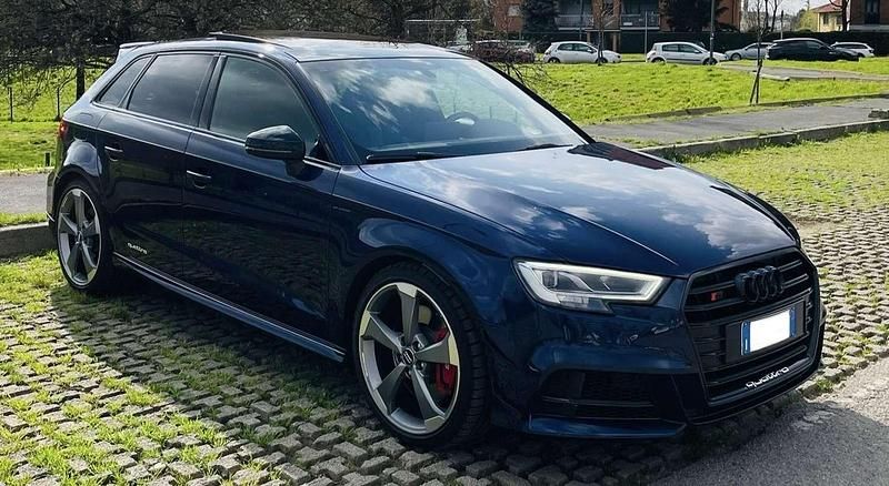 Usata Audi S3 Ambiente 300 CV (220 kW) 2019 Blu/azzurro Berlina