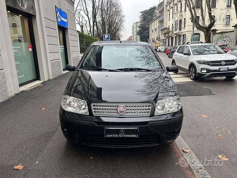 Usata Fiat Punto Classica 60 CV (44 kW) 2009 Nero Berlina
