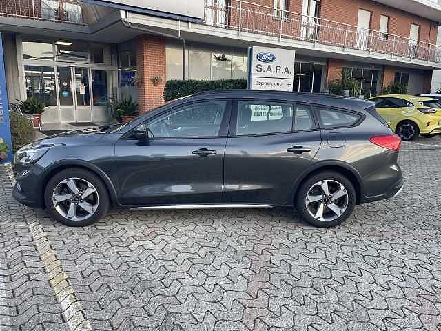 Usata Ford Focus Active 120 CV (88 kW) 2020 Grigio Station wagon