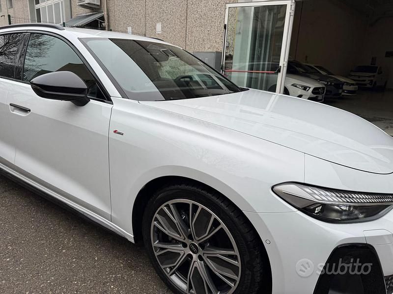 Nuova Audi A5 S-Line 204 CV (150 kW) 2025 Bianco metallizzato Station wagon