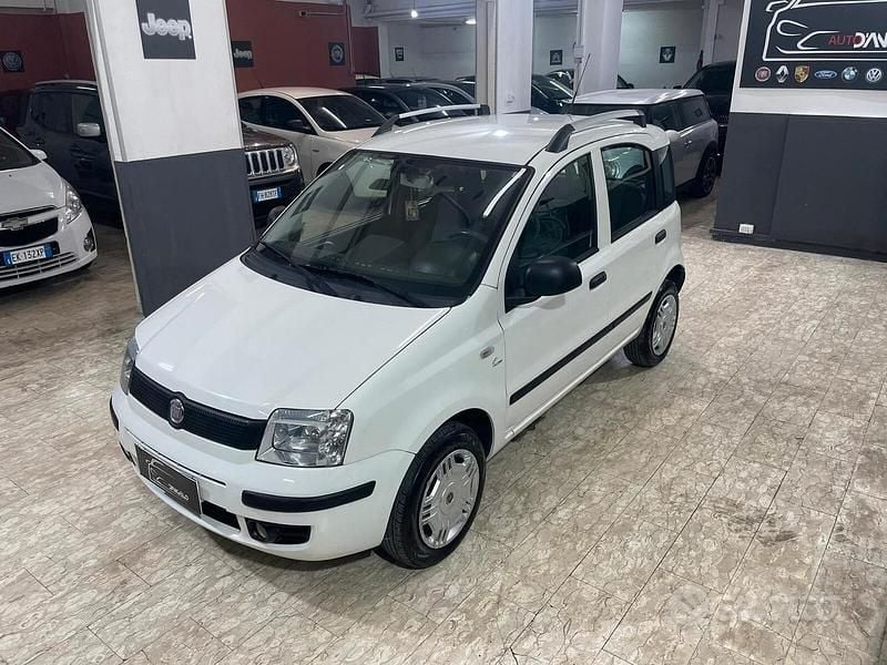 Usata Fiat Panda Classica 77 CV (56 kW) 2012 Bianco Utilitaria