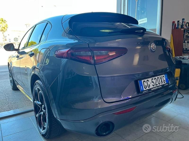 Usata Alfa Romeo Stelvio Veloce 210 CV (154 kW) 2021 Grigio SUV